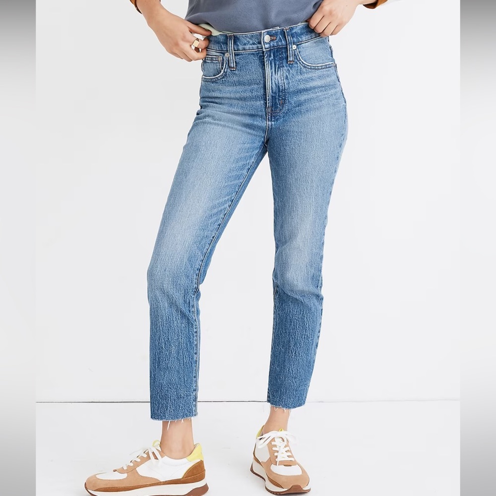 Madewell The Perfect Vintage Jean Raw Hem Edition in Enmore Wash